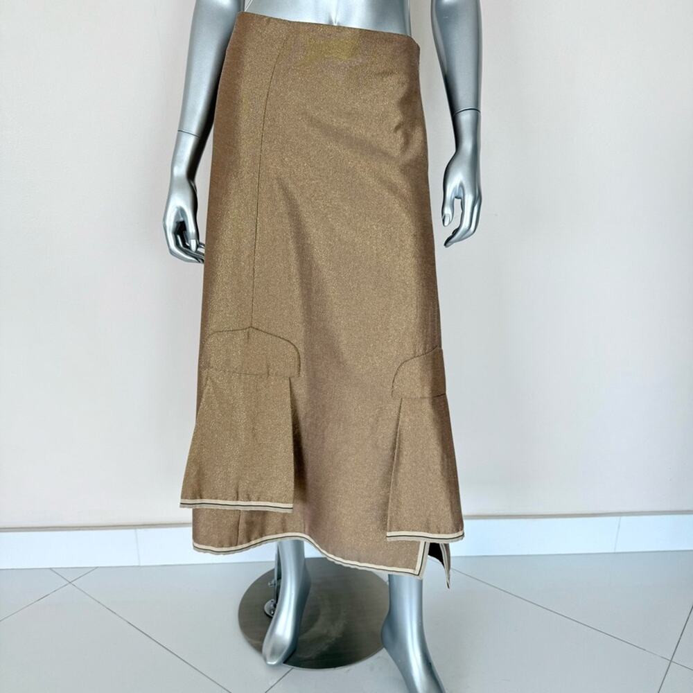 CHANEL women long skirt size 42FR or 10US Authentic Retail 4200$